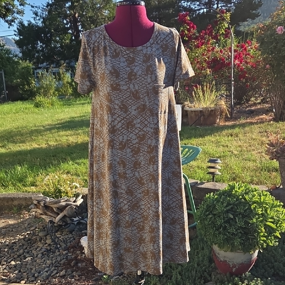 DisneyLuLaRoe Gray and Brown Flutter Sleeve Midi Dress With Mickey Mouse.  E